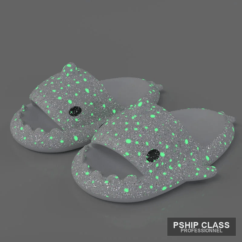 produChaussons requin lumineux — pantoufles fantaisie couple été intérieur extérieur - vue 10 ct_name - P-SHIP